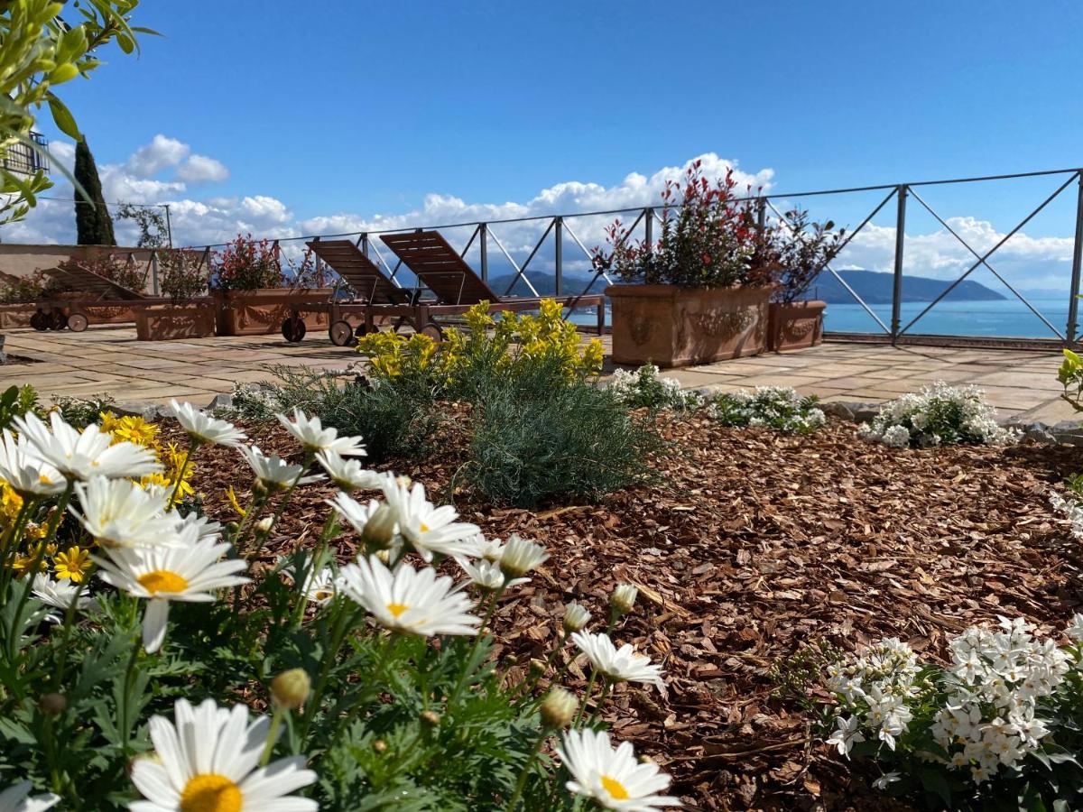 لا سبيتسْيا Miramare Apartments&Suites المظهر الخارجي الصورة