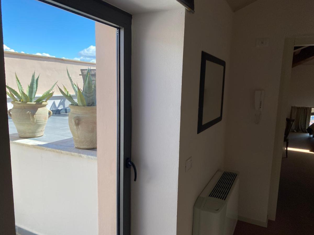 لا سبيتسْيا Miramare Apartments&Suites المظهر الخارجي الصورة