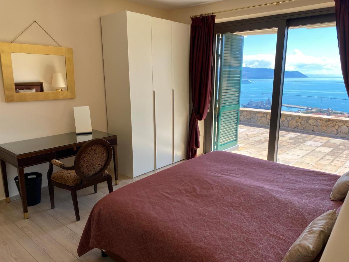 لا سبيتسْيا Miramare Apartments&Suites المظهر الخارجي الصورة
